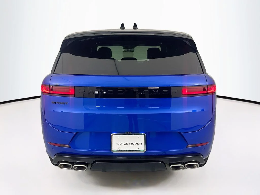 New 2026 Velocity Blue Land Rover Autobiography image 6