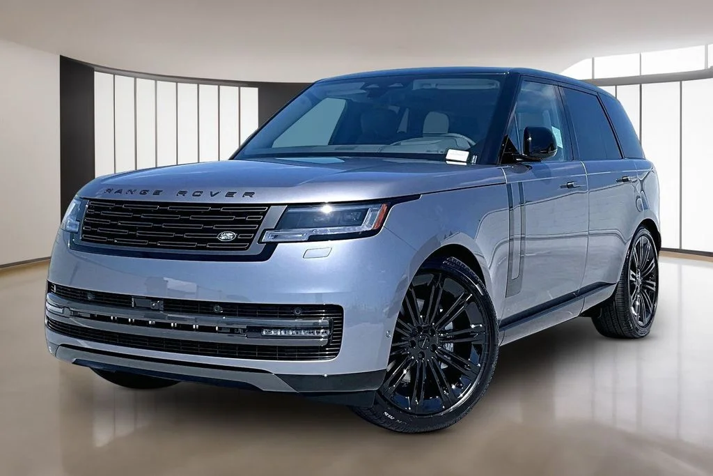 2026 Land Rover Range Rover 3.0 SE SWB's photo