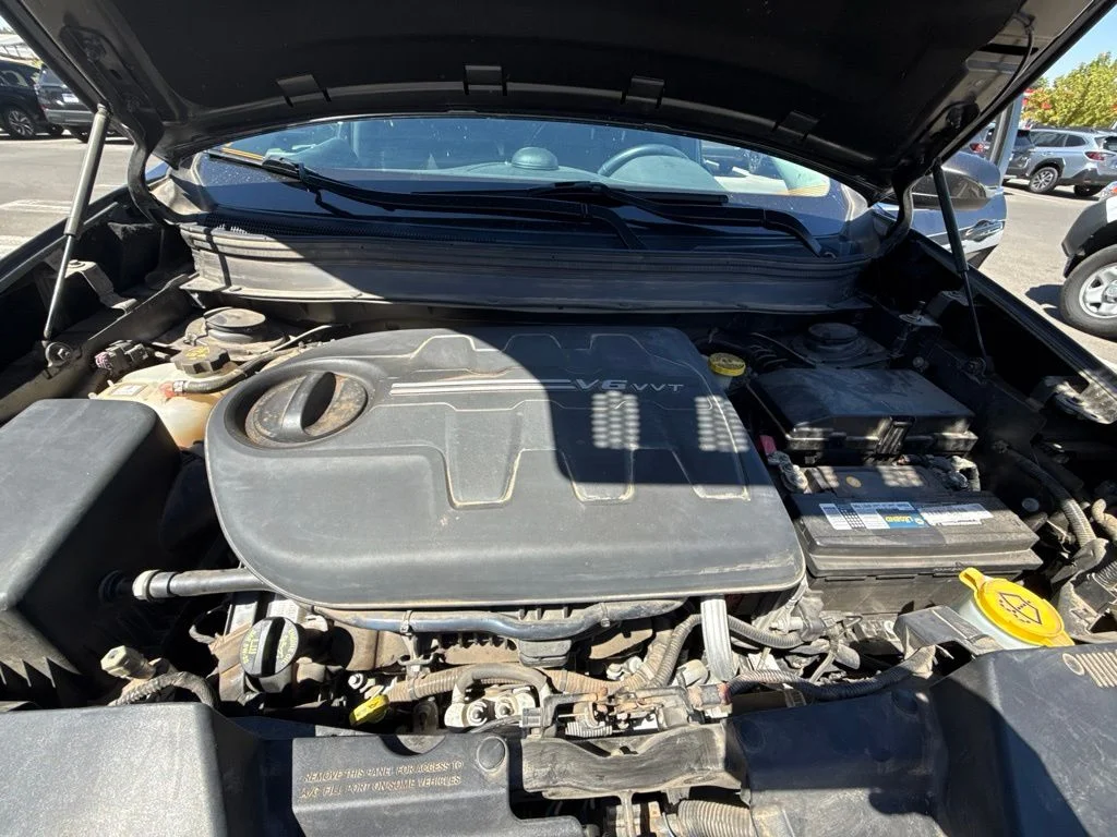 Used 2016 Gray Jeep Latitude image 22
