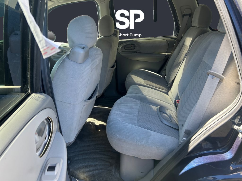 Used 2009 Imperial Blue Metallic Chevrolet LT image 13