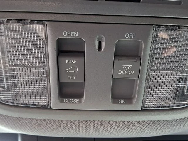 Used 2018 Gray Honda EX image 24