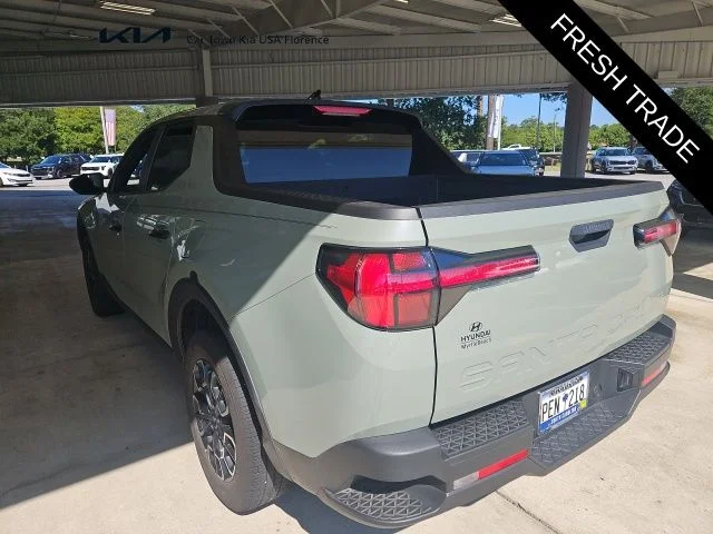 Used 2024 Green Hyundai SEL image 3