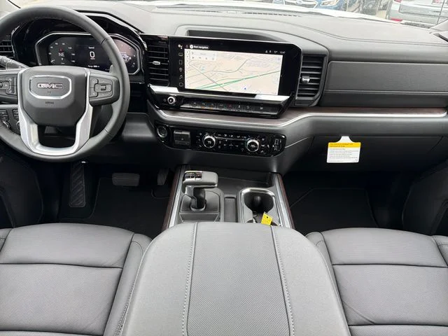 2026 GMC Sierra 1500 SLT - Photo 9