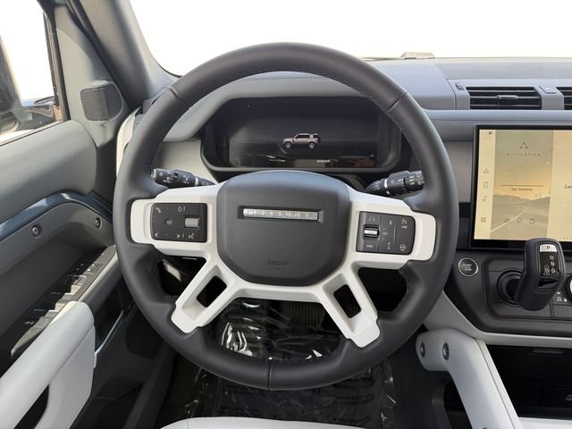 New 2026 Tasman Blue Land Rover S image 13