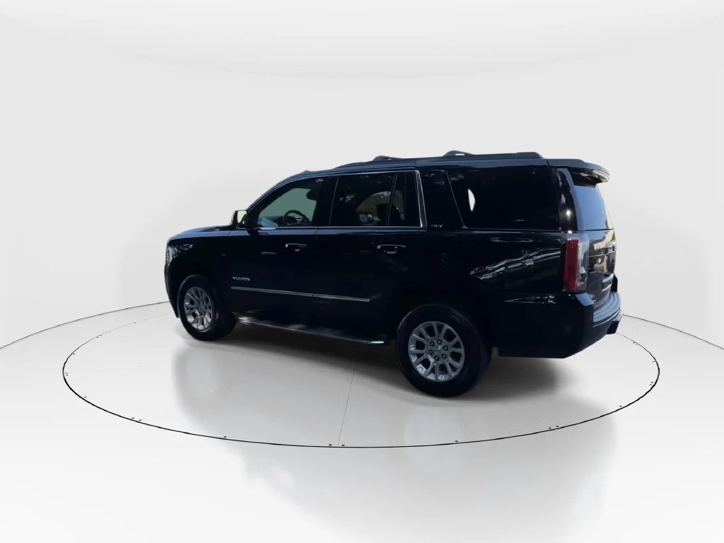 Used 2019 Black GMC SLT image 8