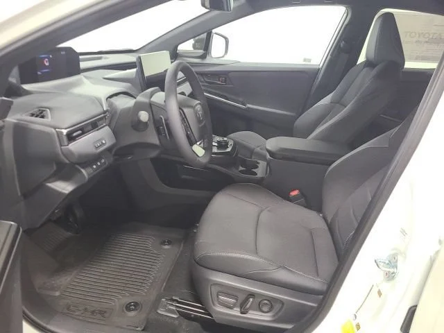 2026 Toyota C-HR SE - Photo 15