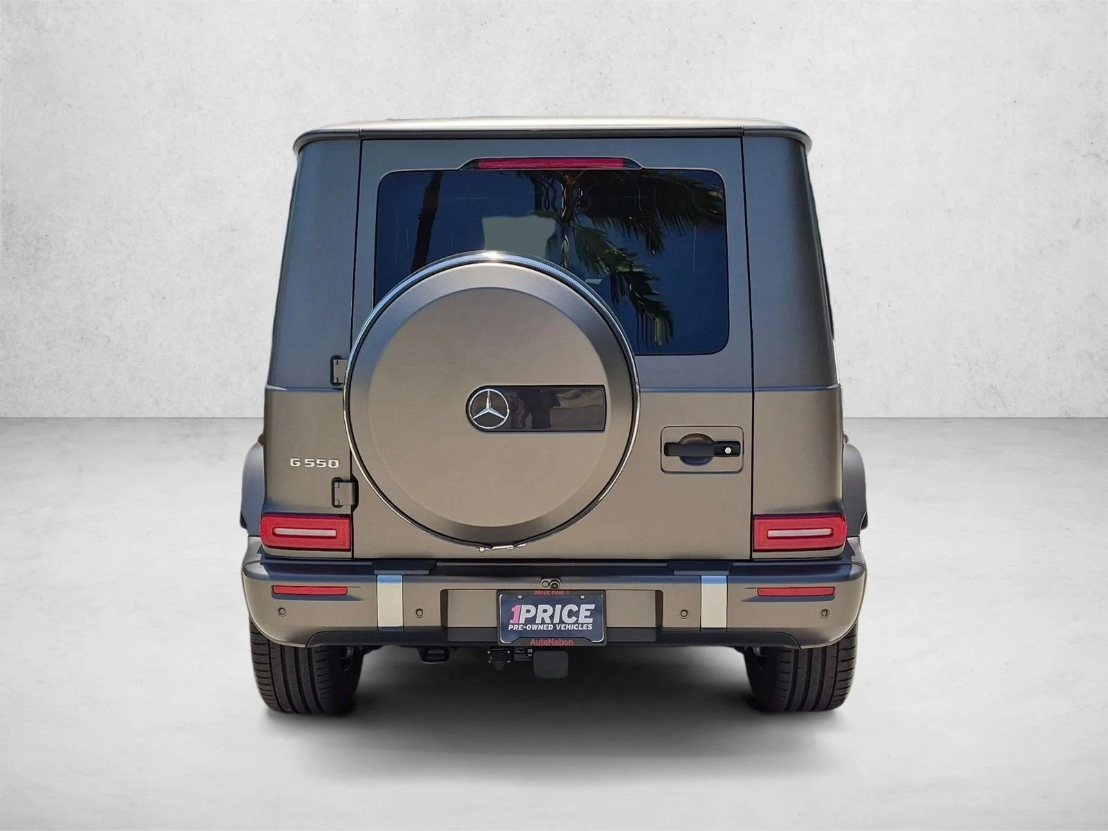 Used 2026 Manufaktur Monza Grey Magno Mercedes-Benz G 550 image 7