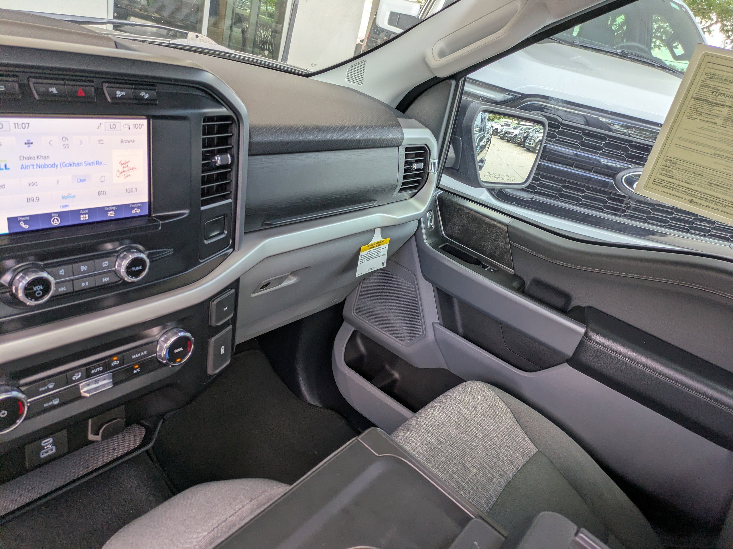 Used 2023 Black Metallic Ford XLT image 16