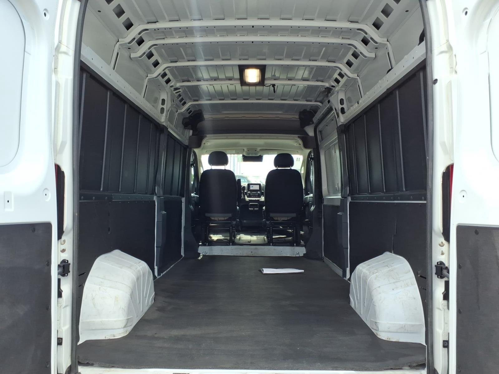 Used 2025 Bright White Clearcoat Ram Tradesman image 31