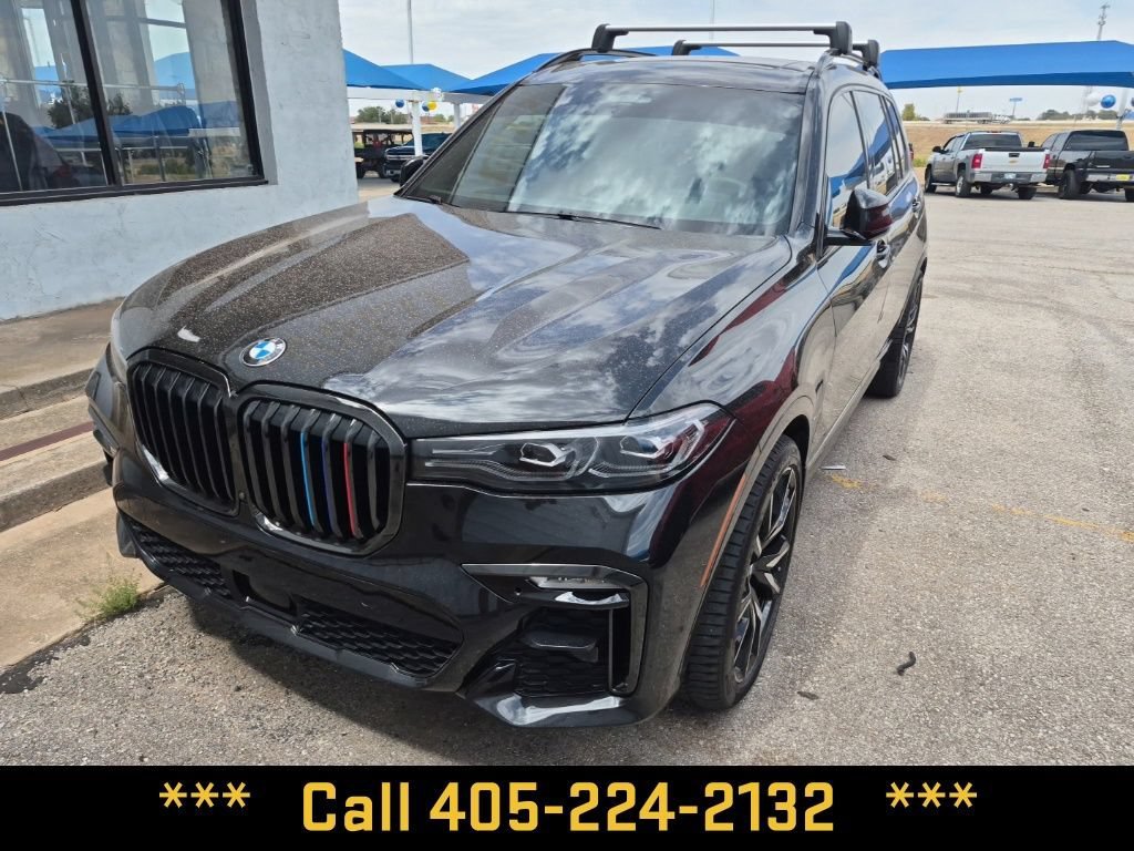 2021 BMW X7