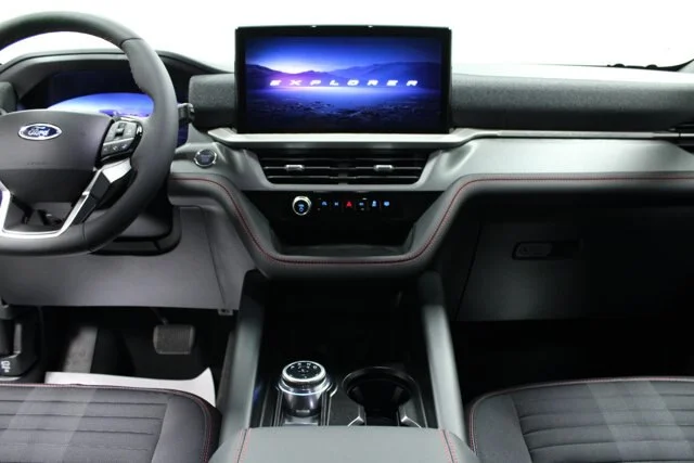 New 2026 Vapor Blue Metallic Ford ST-Line image 43