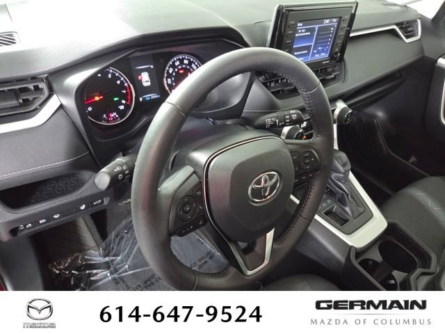 Used 2020 Red Toyota XLE image 17