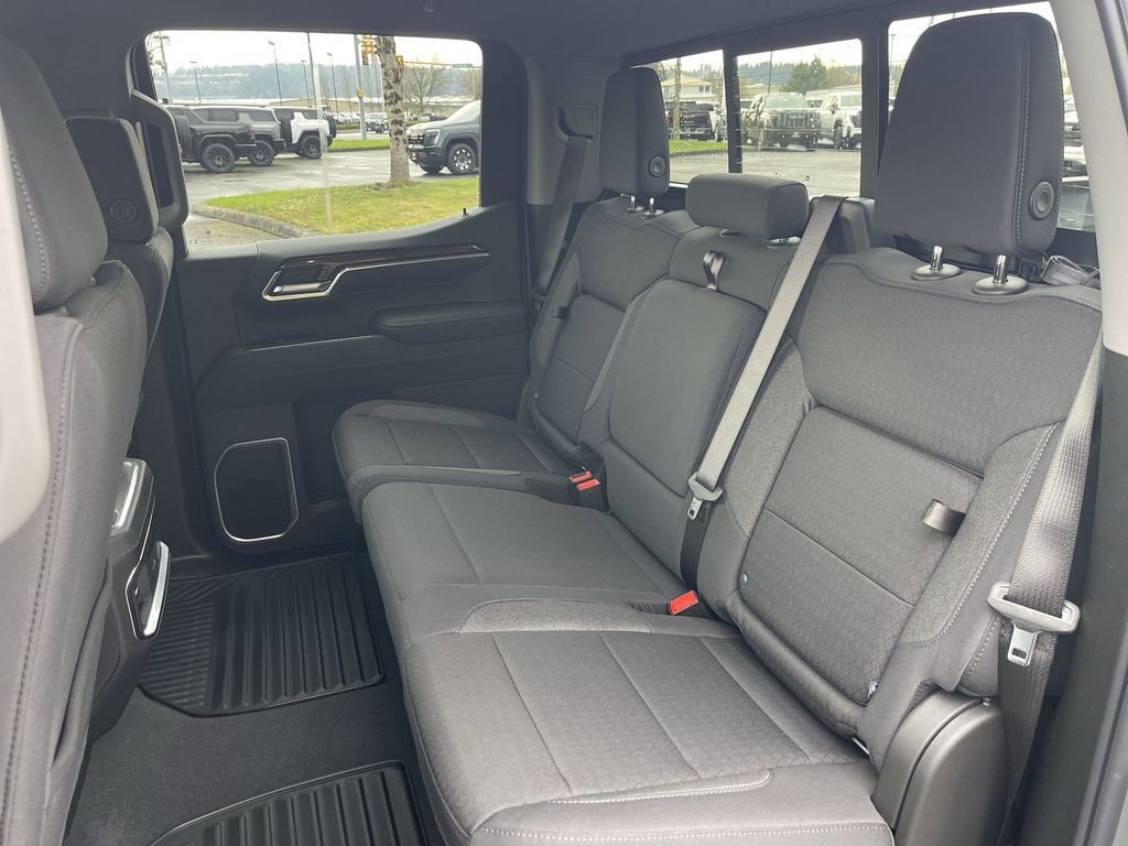 New 2026 Sterling Metallic GMC Elevation image 25