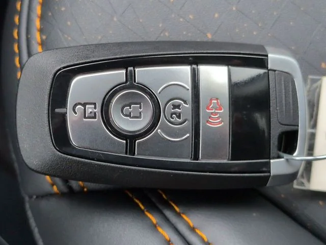 New 2026 Space White Metallic Ford Tremor® image 29