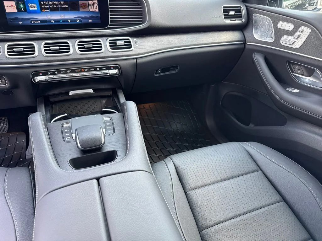 Used 2026 Black Mercedes-Benz GLE 350 image 25