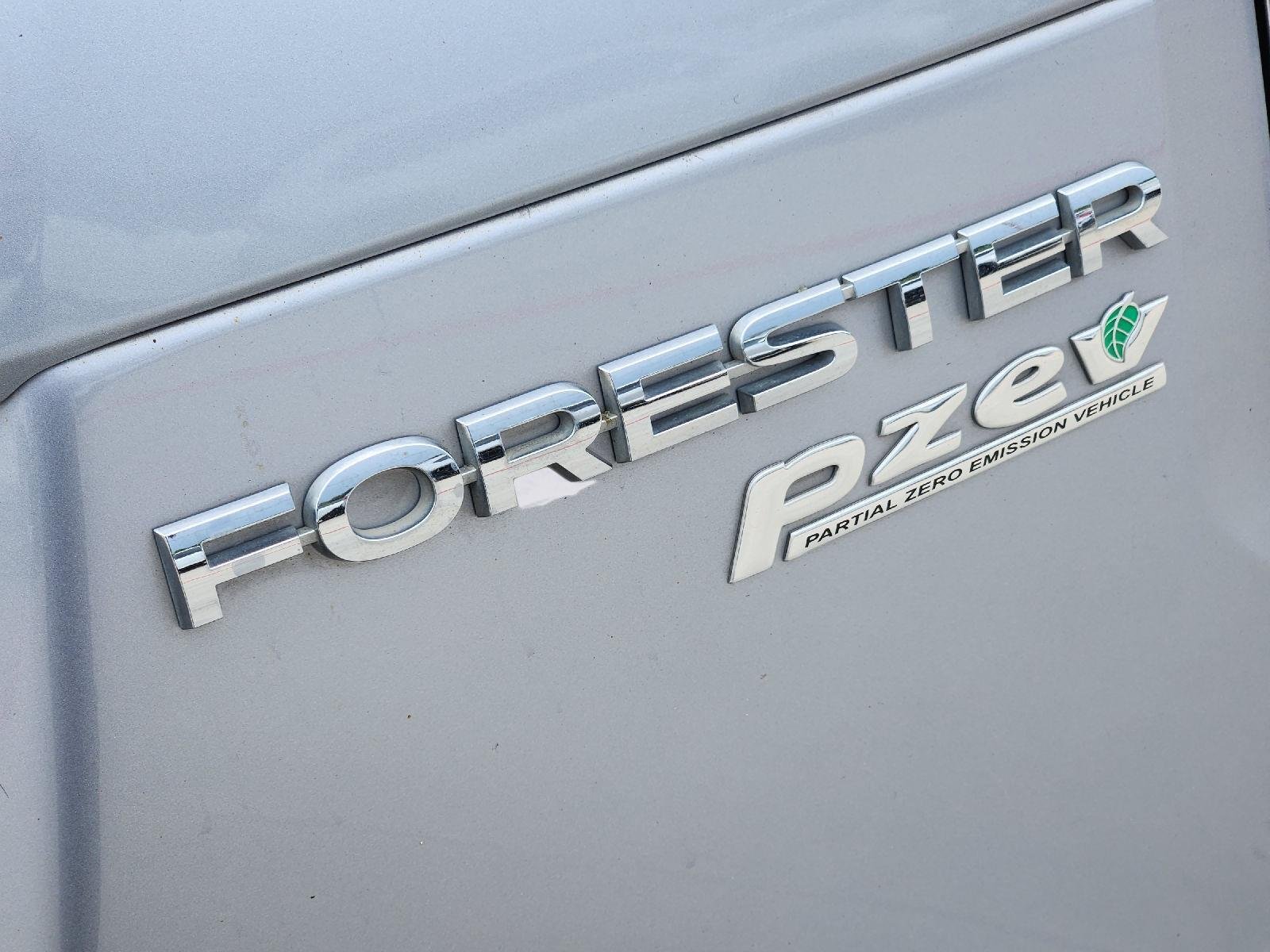 2016 Subaru Forester i Limited - Photo 12