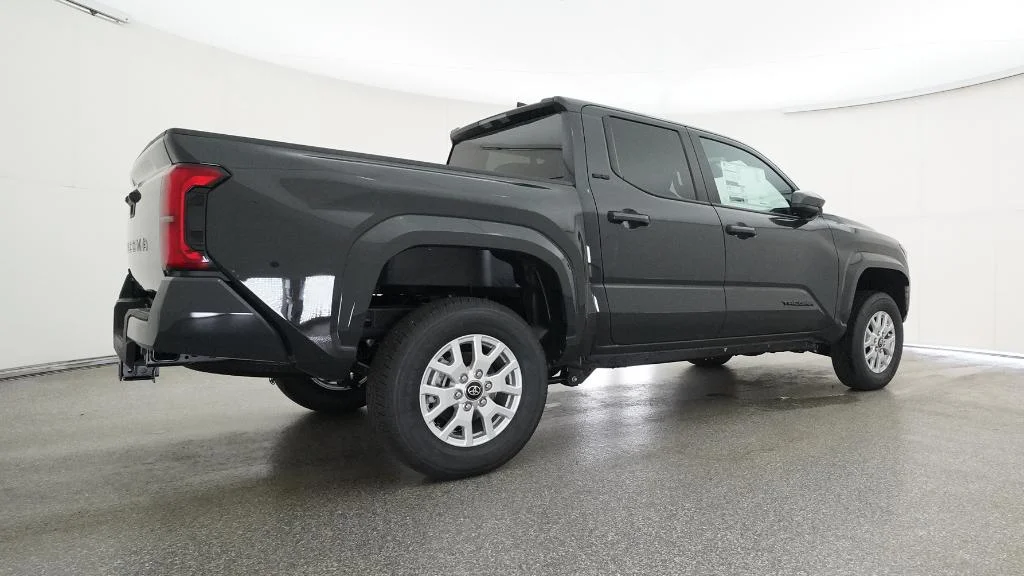 2025 Toyota Tacoma SR5 - Photo 38