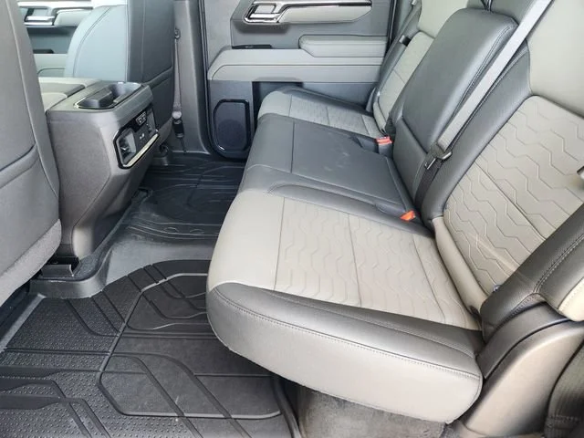 2026 Chevrolet Silverado 1500 ZR2 - Photo 31