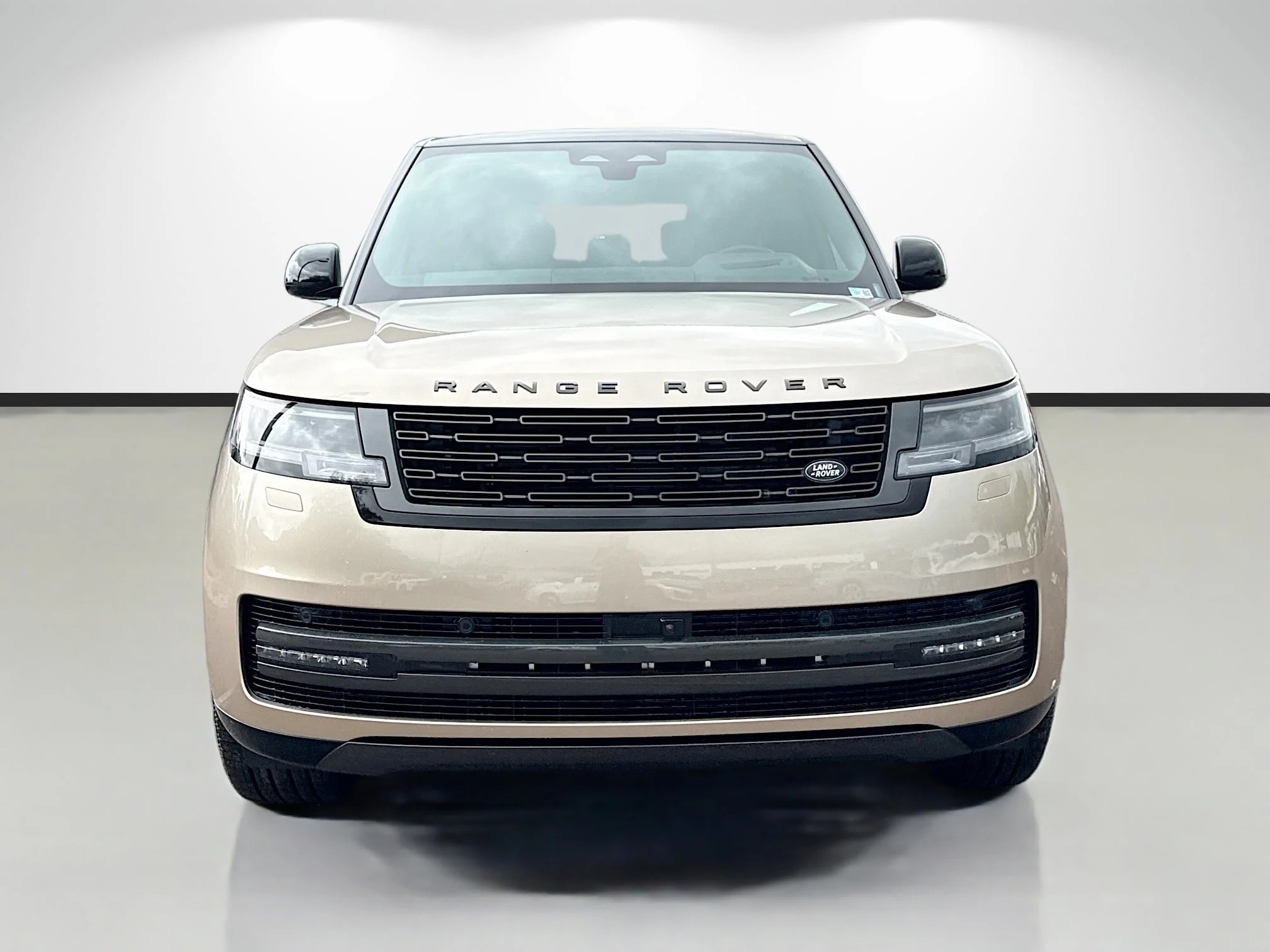 New 2026 Sunset Gold SV Bespoke Ultra Metallic Gloss Land Rover Autobiography image 8