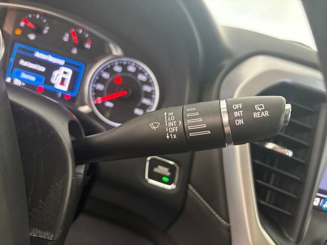 Used 2023 Light Stone Metallic GMC SLE image 11