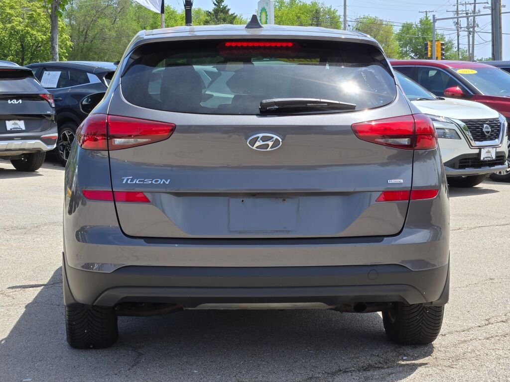 Used 2020 Gray Hyundai SE image 11