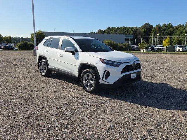 Used 2023 White Toyota XLE image 7
