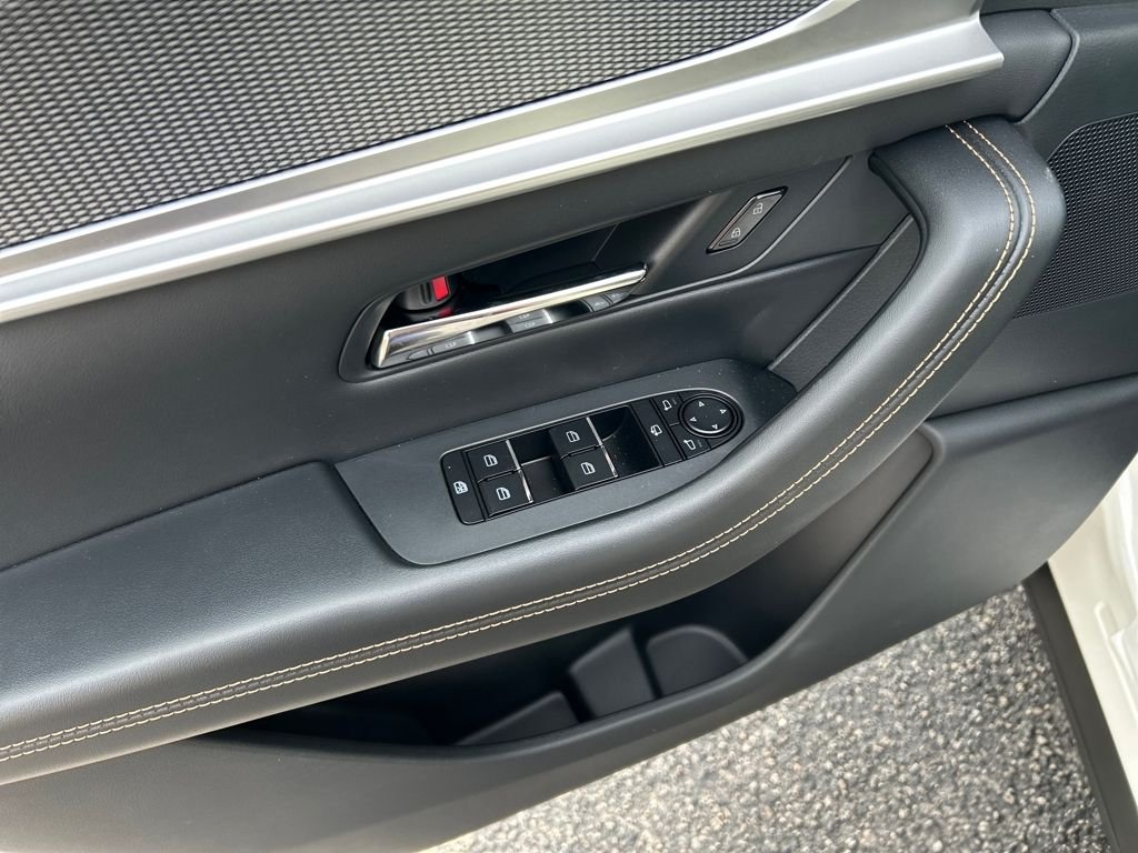 2025 Mazda CX-90 Premium Plus Package - Photo 16