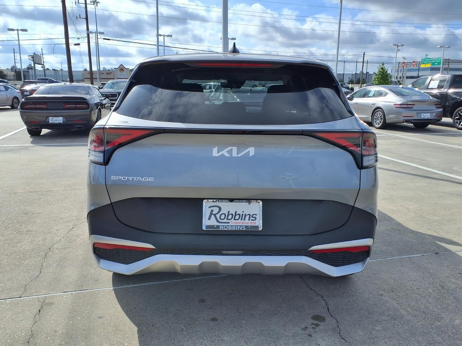 Used 2023 Steel Gray Kia LX image 8