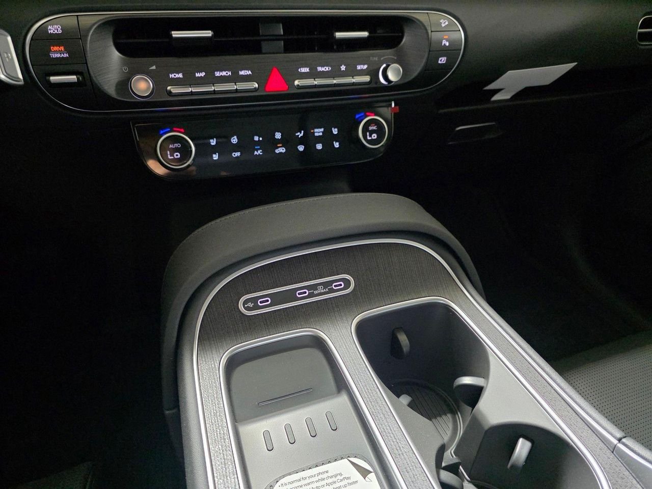 New 2026 Creamy White Pearl Hyundai SEL Premium AWD image 28