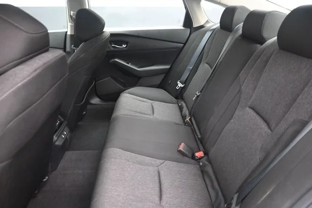 2025 Honda Accord SE - Photo 19