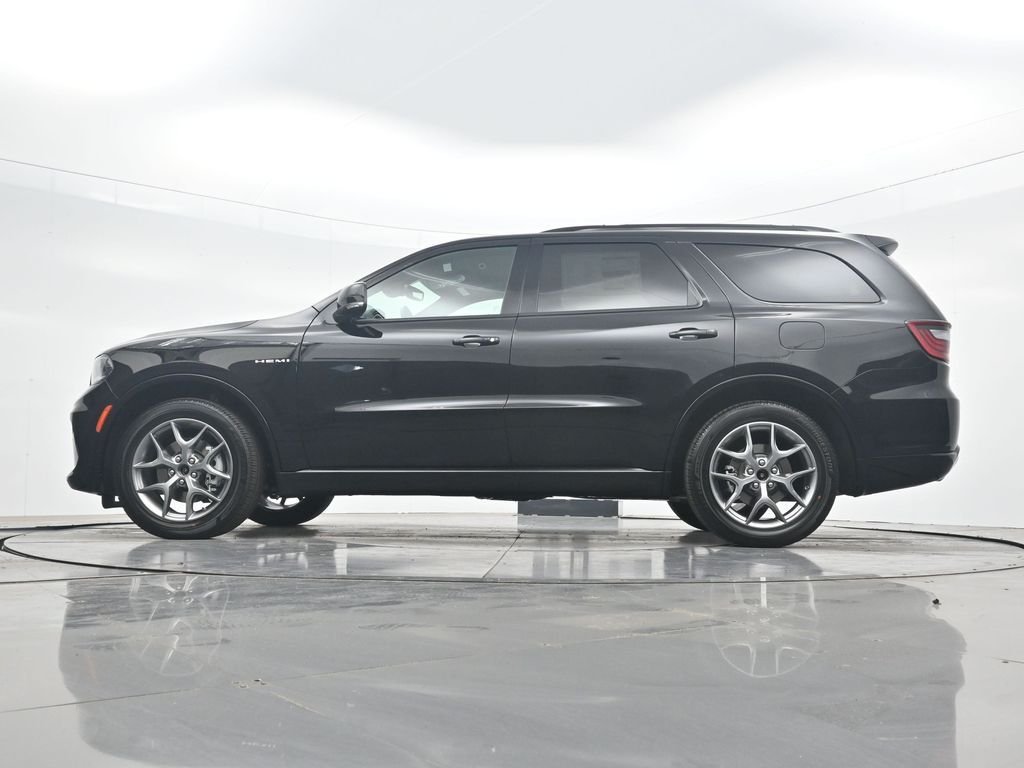 New 2026 Diamond Black Clear-Coat Exterior Paint Dodge GT Plus HEMI V8 image 43
