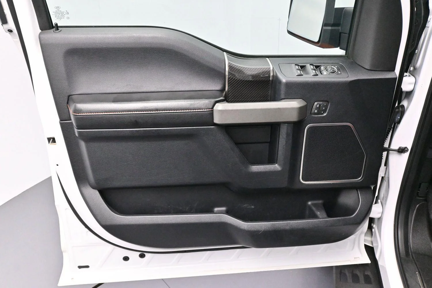 Used 2018 Oxford White Ford Raptor image 11