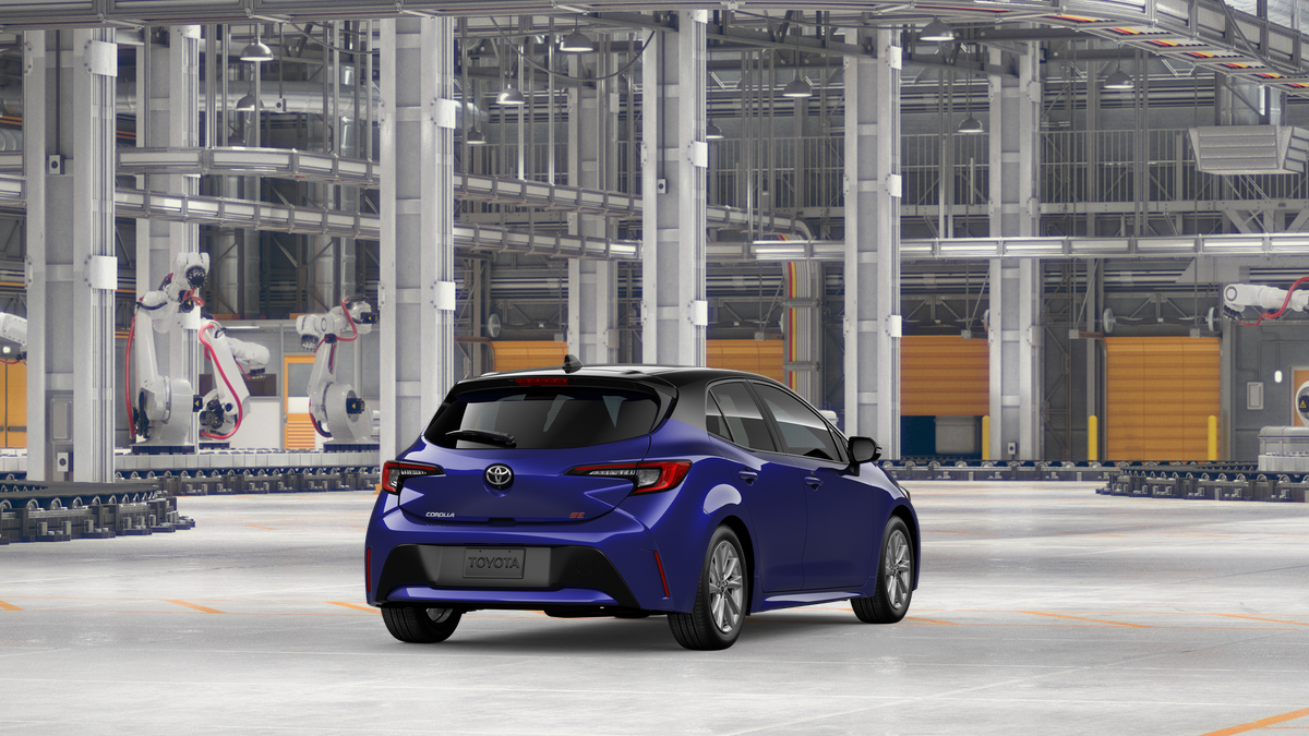New 2026 Blue Crush Metallic with Midnight Black Metallic roof Toyota SE image 9