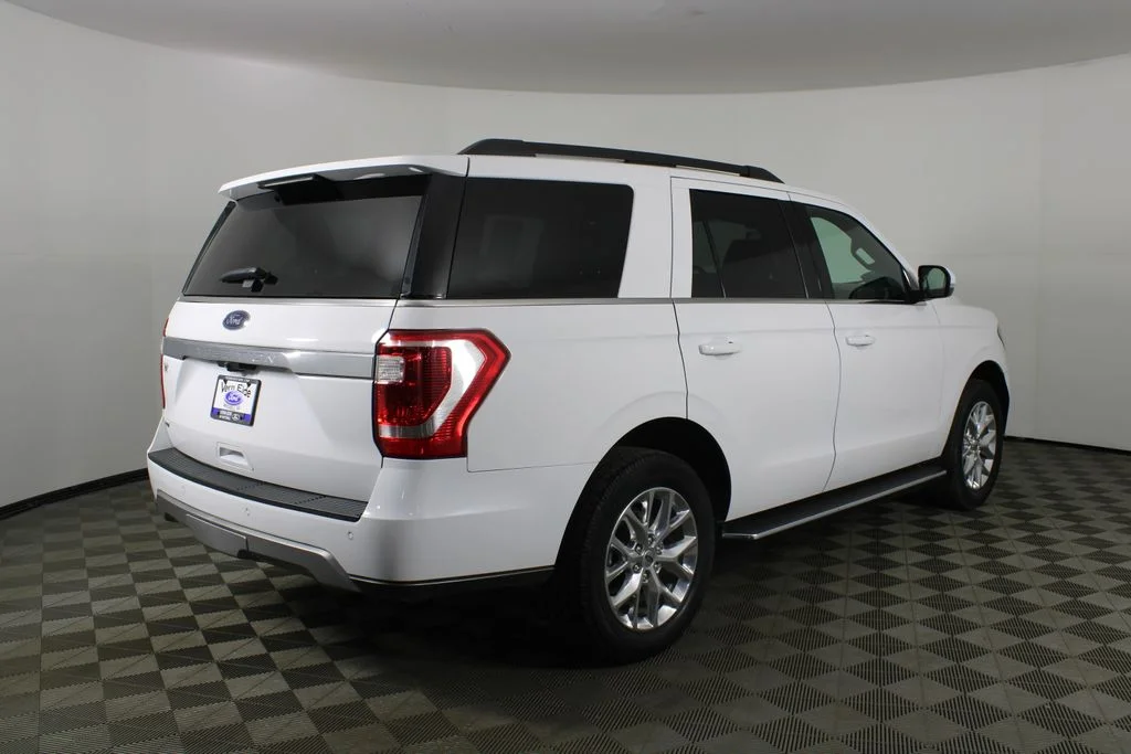 Used 2021 White Ford XLT image 5