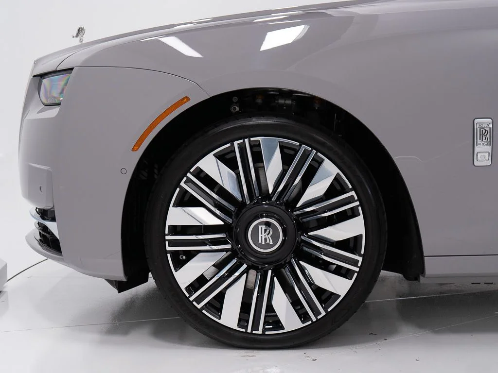 New 2026 Tempest Grey Rolls-Royce  image 49