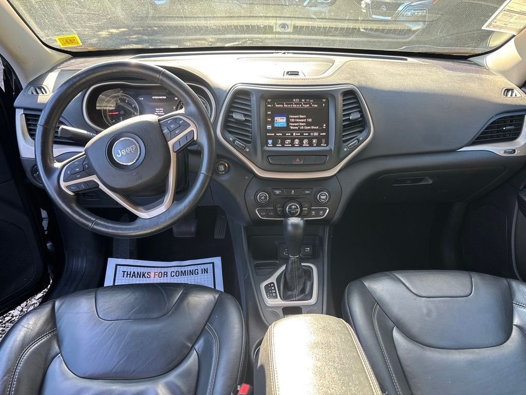 Used 2015 Black Jeep Limited image 16