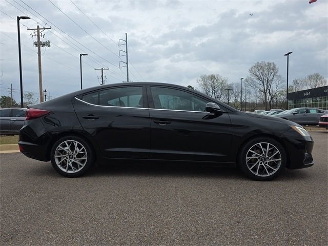 Used 2020 Hyundai Elantra Limited with VIN KMHD84LFXLU004311 for sale in Southaven, MS