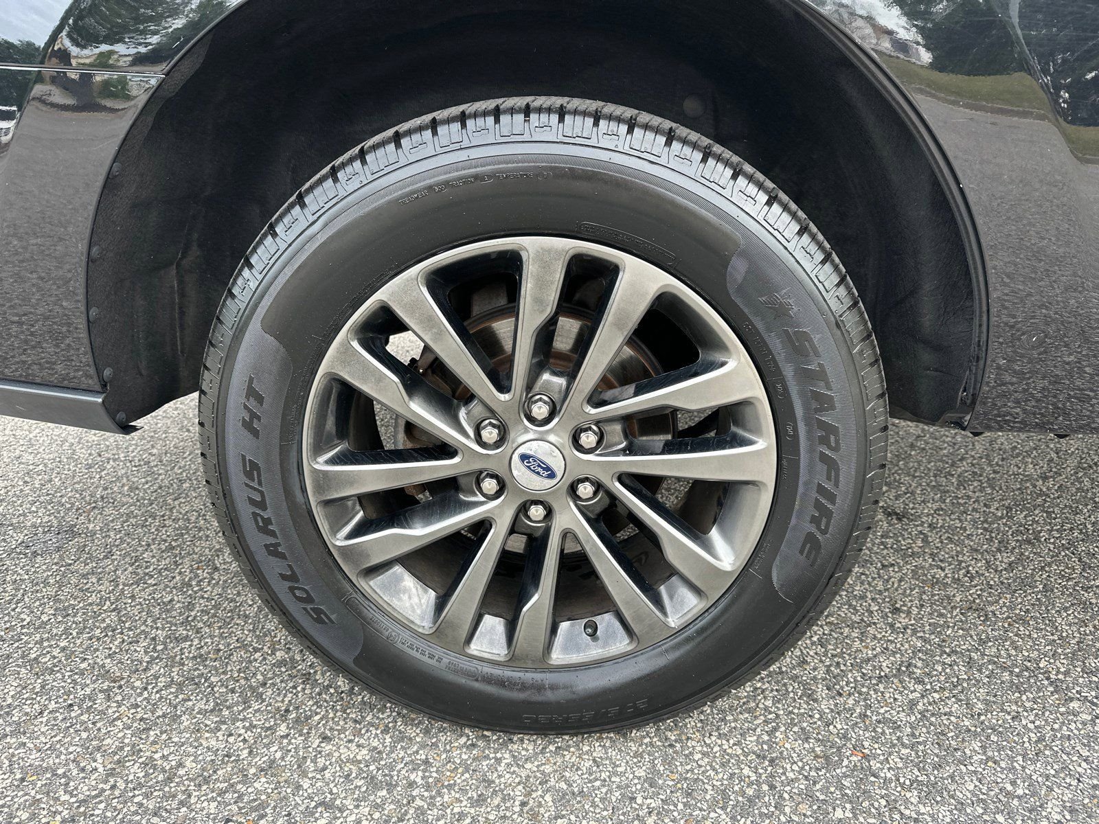 Used 2019 Black Ford Limited image 16