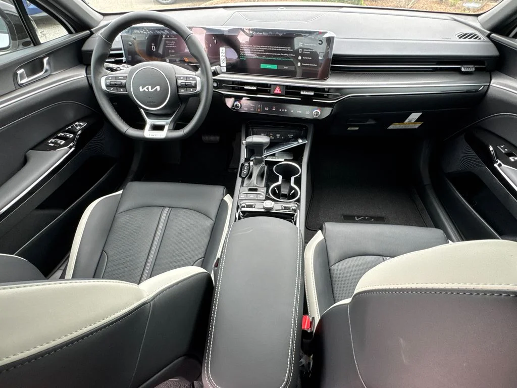 New 2026 Snow White Pearl Kia GT-Line FWD image 23