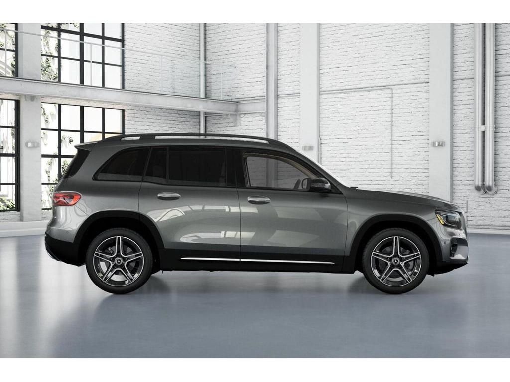 New 2026 Mountain Grey Metallic Mercedes-Benz GLB 250 image 2