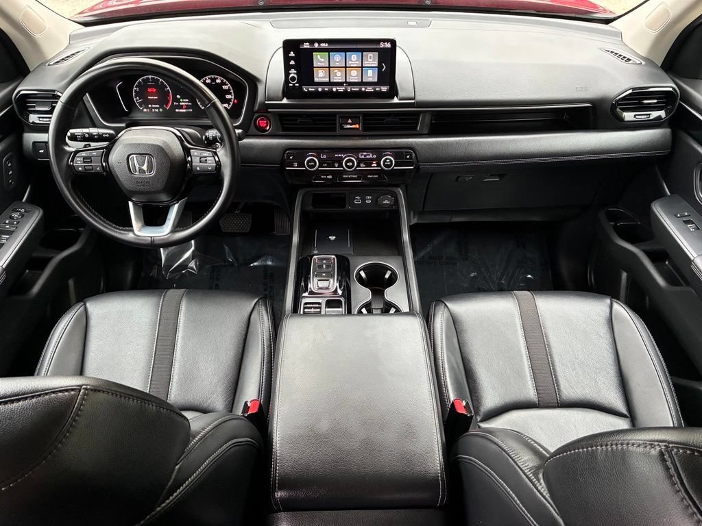 Used 2025 Red Honda EX-L+ image 4