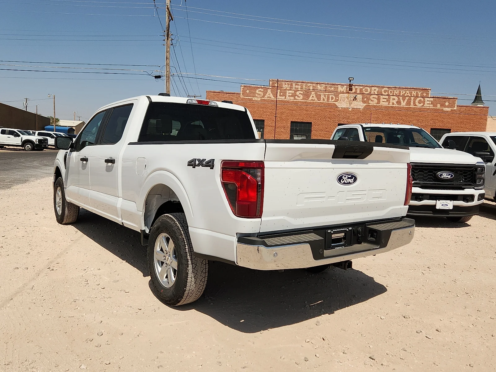 New 2026 Oxford White Ford XL image 5