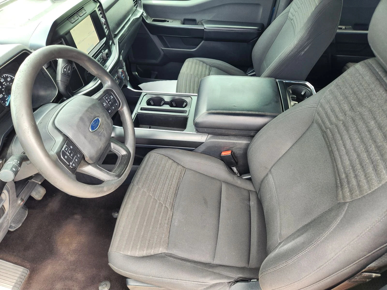 Used 2021 Blue Ford XL image 10