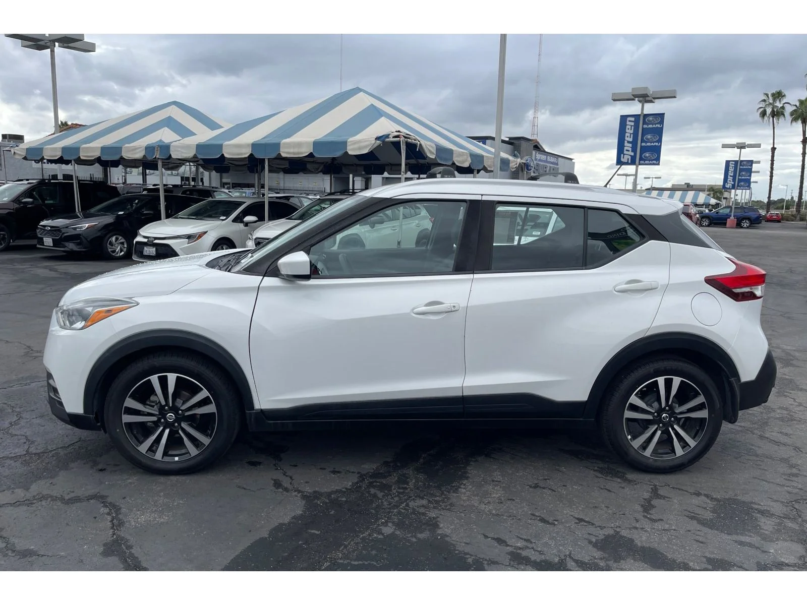 Used 2019 Aspen White Tricoat Nissan SV image 2