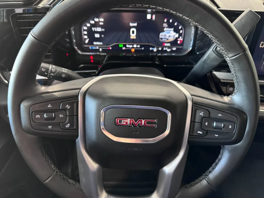 Certified Used 2023 Dynamic Blue Metallic GMC Elevation image 14