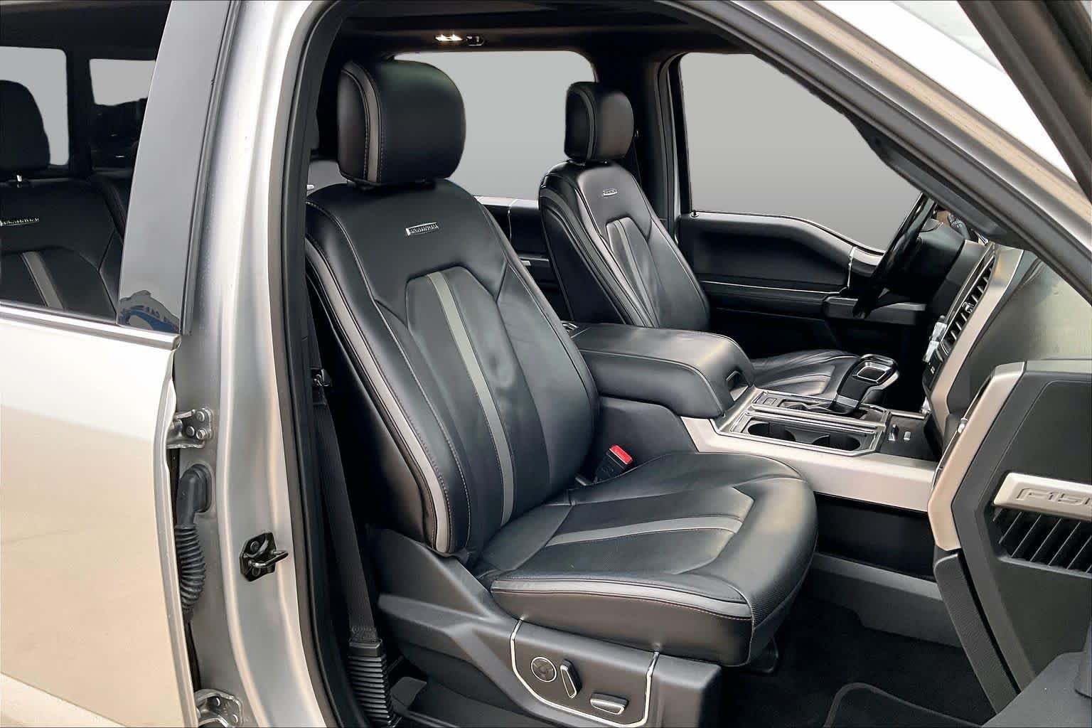 Used 2018 Ingot Silver Ford Platinum image 9