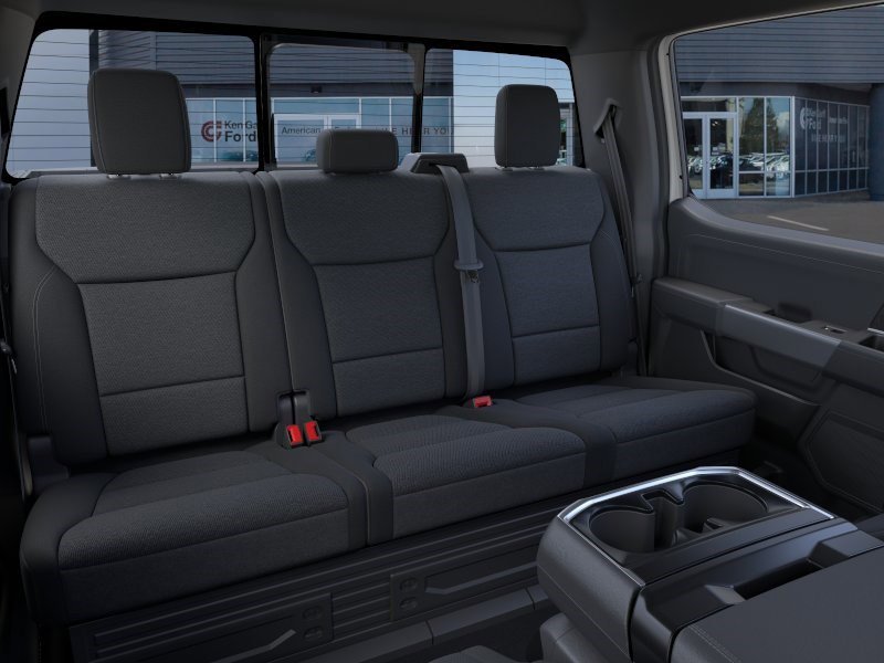 New 2026 Oxford White Ford XLT image 12