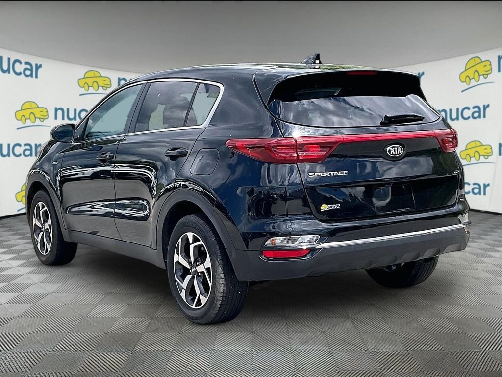 Used 2020 Black Cherry Pearl Kia LX image 4