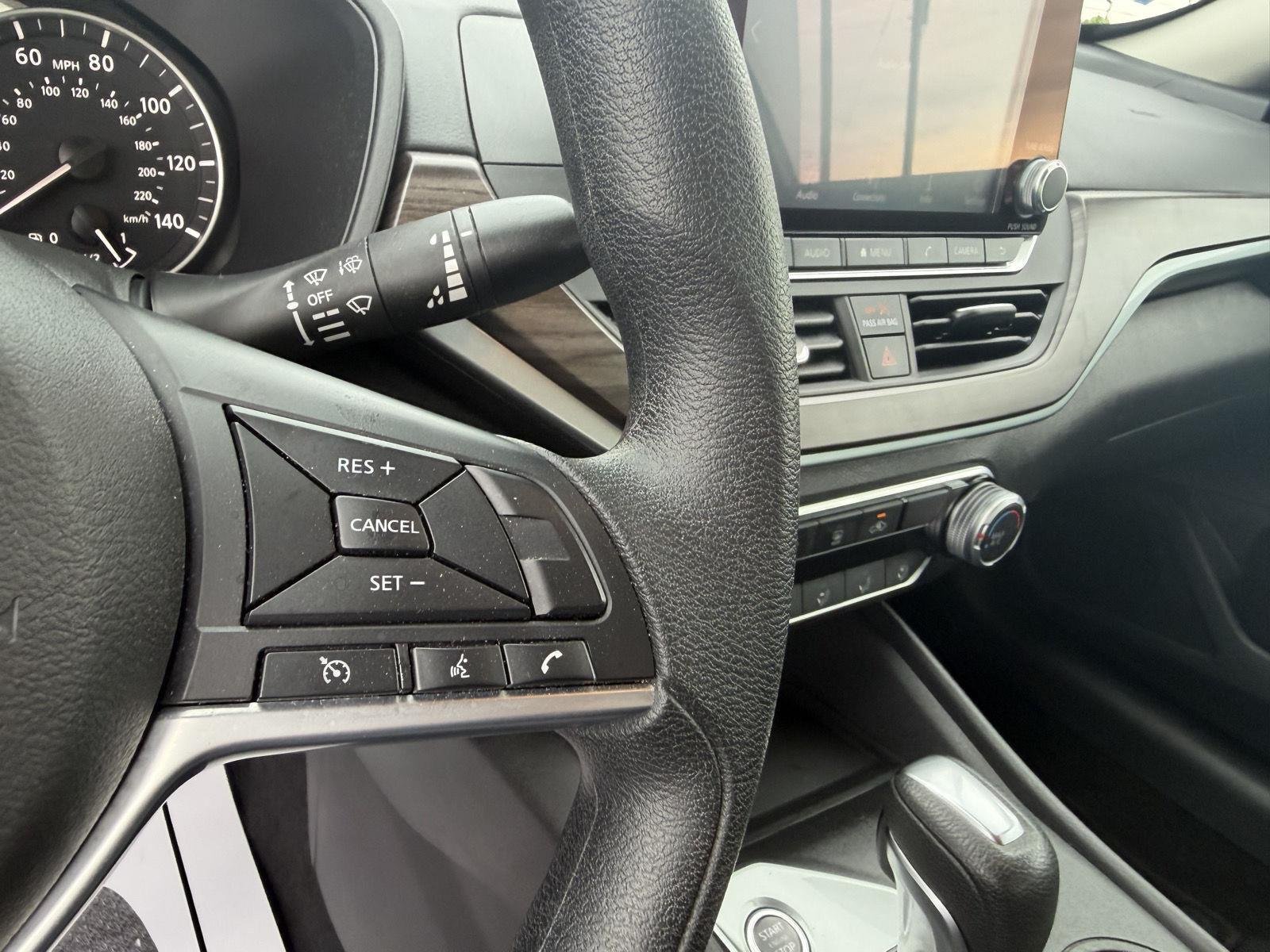 Used 2025 Gun Metallic Nissan SV image 21
