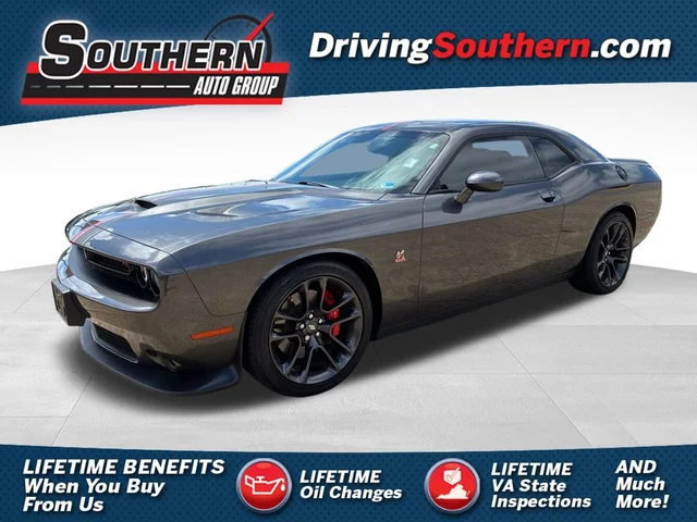 2022 Dodge Challenger Challenger Scat Pack R/T Scat Pack